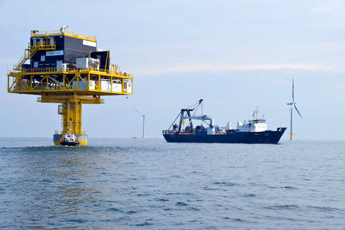 Offshore-Windkraftanlage - Foto: NABU/Kim Detloff